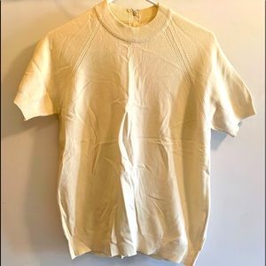Vintage!! Hand Made, Shortsleeved Sweater